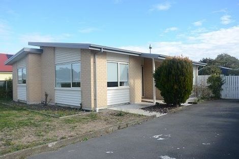 Photo of property in 21 Lenton Street, Aranui, Christchurch, 8061