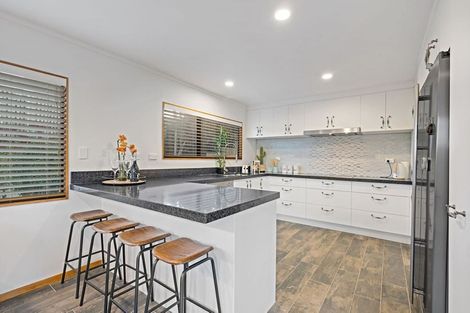 Photo of property in 1/85 Haseler Crescent, Howick, Auckland, 2014