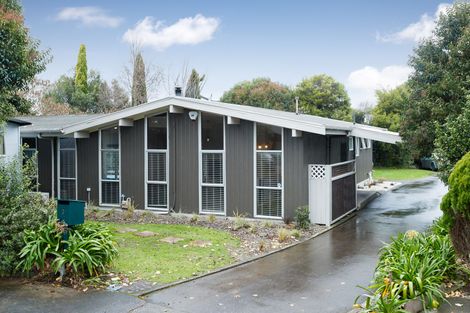 Photo of property in 3 Alaska Court, Awapuni, Palmerston North, 4412