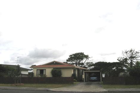Photo of property in 13 Barbados Drive, Unsworth Heights, Auckland, 0632