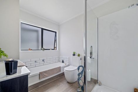 Photo of property in 10a Darroch Street, Fairy Springs, Rotorua, 3015