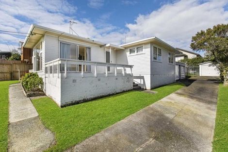 Photo of property in 10 Pax Avenue, Forrest Hill, Auckland, 0620