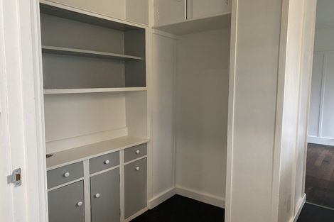 Photo of property in 18 Shoal Bay Road, Devonport, Auckland, 0624