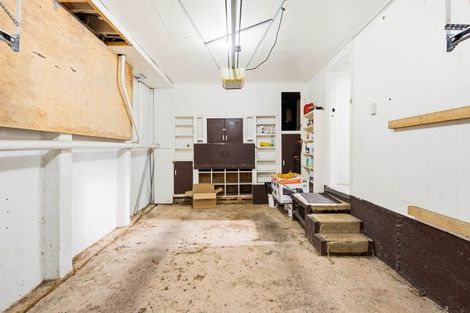 Photo of property in 23 Centennial Avenue, Helensburgh, Dunedin, 9010