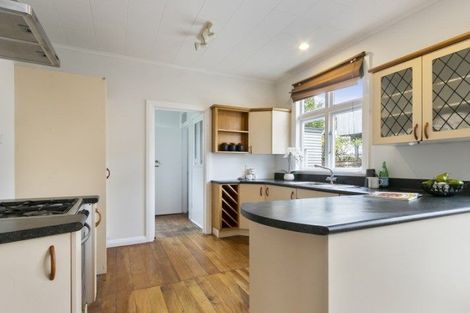 Photo of property in 3 Nicholls Avenue, Petone, Lower Hutt, 5012