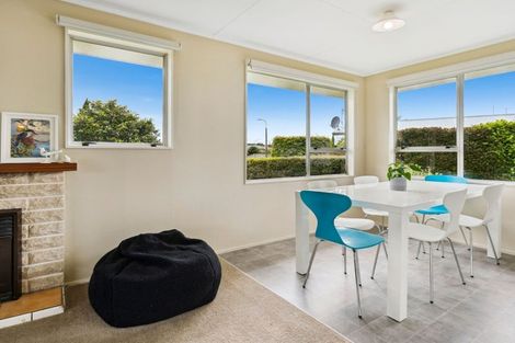 Photo of property in 23 Fisher Place, Carterton, 5713