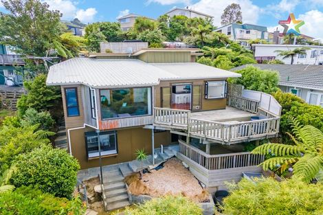 Photo of property in 15 City View Grove, Harbour View, Lower Hutt, 5010
