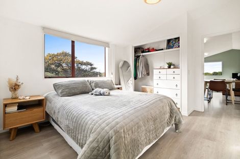 Photo of property in 11 Edna Street, Ocean View, Dunedin, 9035