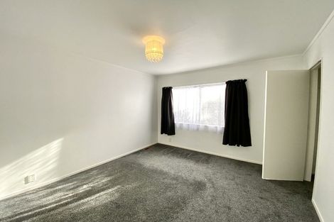 Photo of property in 1/8 Alston Avenue, Kelston, Auckland, 0602