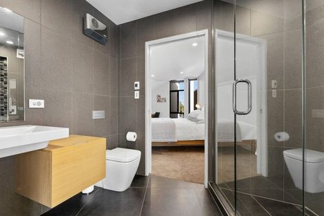 Photo of property in 44 Gleneagles Terrace, Ilam, Christchurch, 8053