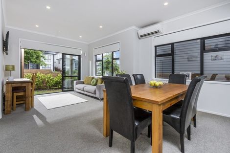 Photo of property in 25 Cavalli Road, Long Bay, Auckland, 0630