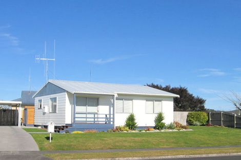 Photo of property in 40 Crawshaw Drive, Nawton, Hamilton, 3200