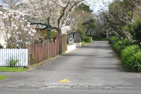 Photo of property in 288b Mangorei Road, Merrilands, New Plymouth, 4312