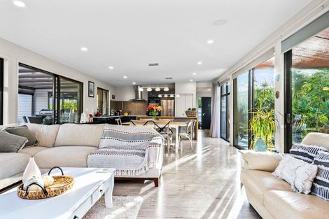 Photo of property in 24 Chatsfield Place, Te Kamo, Whangarei, 0112