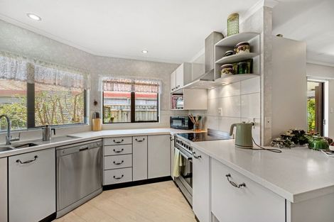 Photo of property in 10 Bishops Close, Greenmeadows, Napier, 4112