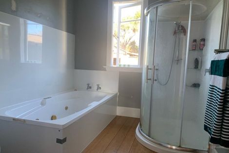 Photo of property in 19 Parsonage Road, Waimate, 7924