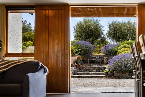 Photo of property in 57 Hall Road, Bannockburn, Cromwell, 9384