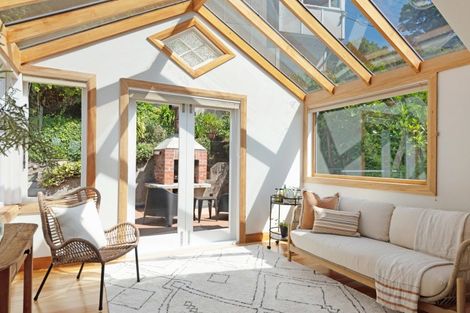 Photo of property in 24 Anne Street, Wadestown, Wellington, 6012