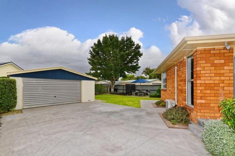 Photo of property in 8 Birdling Place, Halswell, Christchurch, 8025