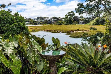 Photo of property in 70 Aramoana Avenue, Devonport, Auckland, 0624