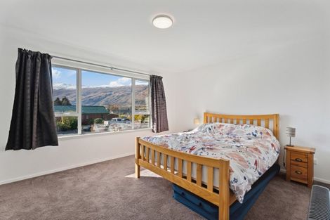 Photo of property in 1 Hector Close, Kingston, Athol, 9793