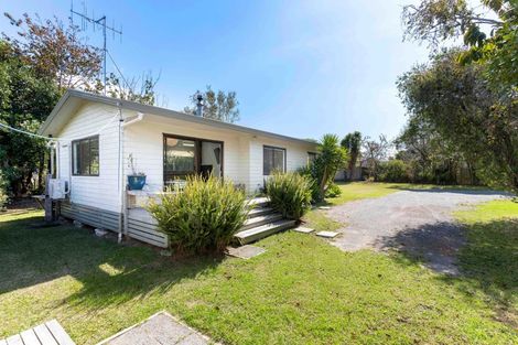 Photo of property in 112 Mckellar Place, Whangamata, 3620