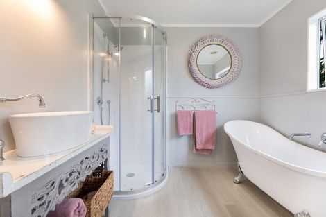 Photo of property in 3 Eliot Place, Leamington, Cambridge, 3432