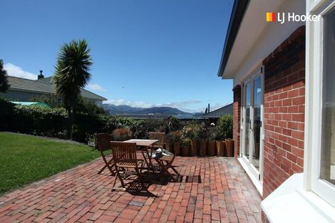 Photo of property in 64 Middleton Road, Kew, Dunedin, 9012