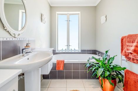 Photo of property in 18b Othello Drive, Rolleston, 7614