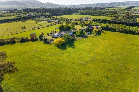 Photo of property in 24b Cromarty Drive, Martinborough, 5784