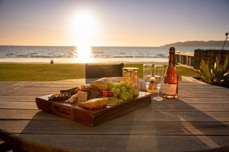 Photo of property in 45 Wharemauku Road, Raumati Beach, Paraparaumu, 5032