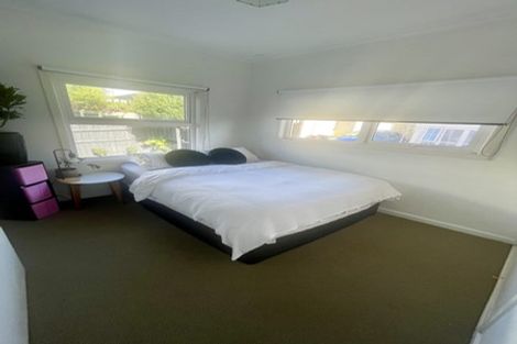 Photo of property in 94 Hillsborough Road, Hillsborough, Auckland, 1042