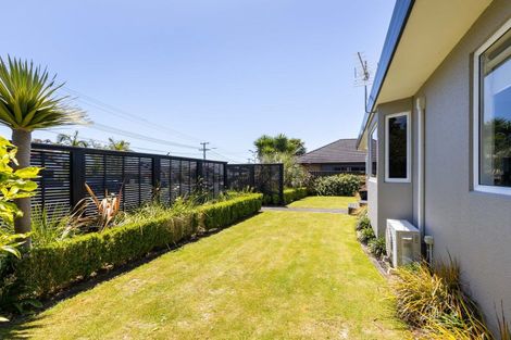 Photo of property in 369 Mangorei Road, Merrilands, New Plymouth, 4312