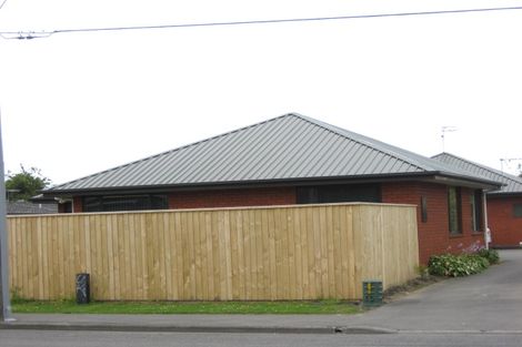 Photo of property in 1/590 Barbadoes Street, Edgeware, Christchurch, 8013