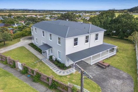 Photo of property in 14 Nelson Street, Helensville, 0800