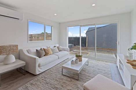 Photo of property in 27 Jutland Road, Pukekohe, 2120