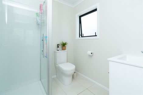 Photo of property in 35 Ridgedale Crescent, Flagstaff, Hamilton, 3210