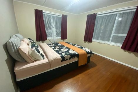 Photo of property in 24 Palmer Crescent, Silverstream, Upper Hutt, 5019