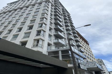 Photo of property in Terrace Heights Apartments, 13e/163 The Terrace, Wellington Central, Wellington, 6011