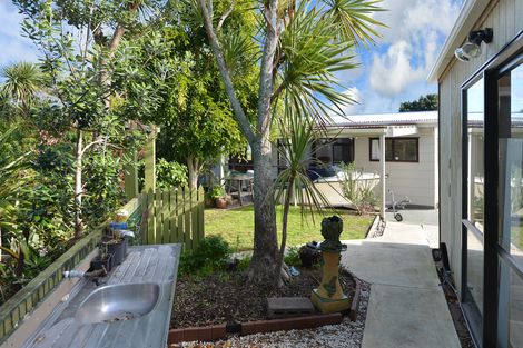 Photo of property in 65 Urquharts Bay Road, Whangarei Heads, Whangarei, 0174