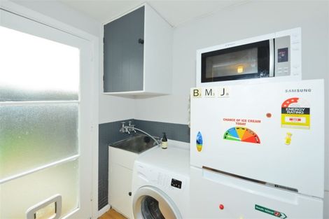 Photo of property in 2/36 Matlock Street, Woolston, Christchurch, 8062