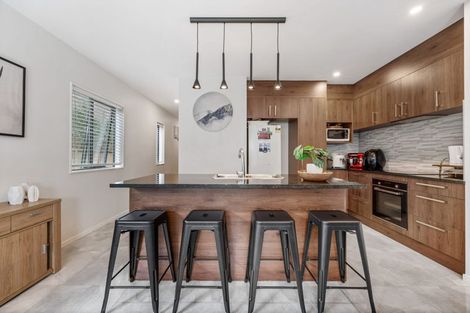 Photo of property in 4b Ahunga Road, Karaka, Papakura, 2113