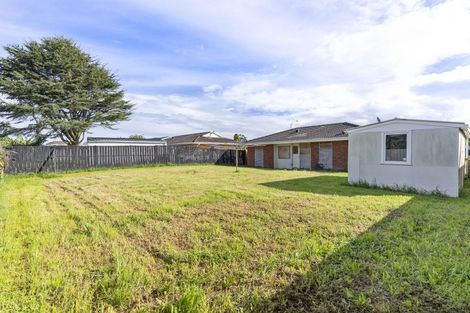Photo of property in 35 Garus Avenue, Mangere East, Auckland, 2024
