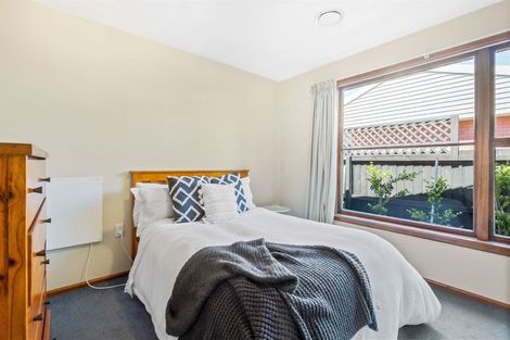 Photo of property in 48 Grahams Road, Ilam, Christchurch, 8041