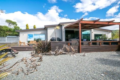 Photo of property in 214 Rarangi Beach Road, Rarangi, Blenheim, 7273