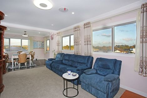 Photo of property in 15 Waitahu Rise, Pukekohe, 2120