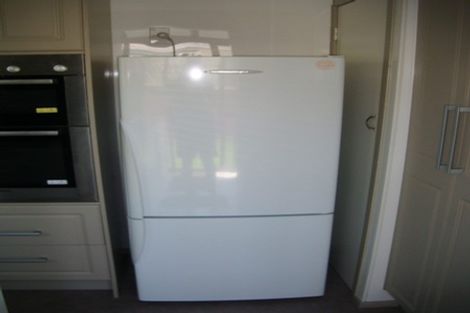 Photo of property in 107 Derwent Street, Island Bay, Wellington, 6023