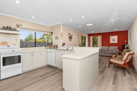 Photo of property in 18a Otatara Road, Taradale, Napier, 4112