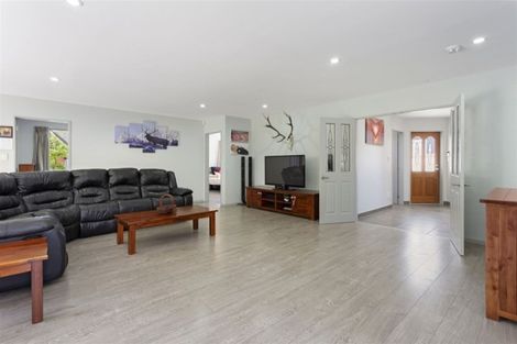 Photo of property in 10 Parsonage Road, Woodend, 7610