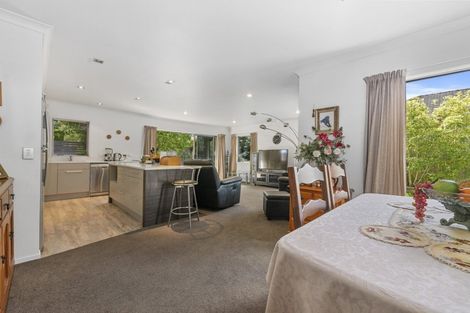 Photo of property in 117a Kawaha Point Road, Kawaha Point, Rotorua, 3010